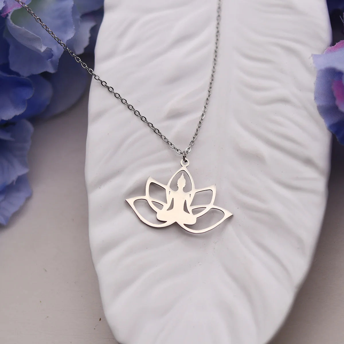 Kinitial Hindu Buddhism Meditation Necklace Stainless Steel Yoga Lotus Flower Necklaces Amulet Jewelry Gift