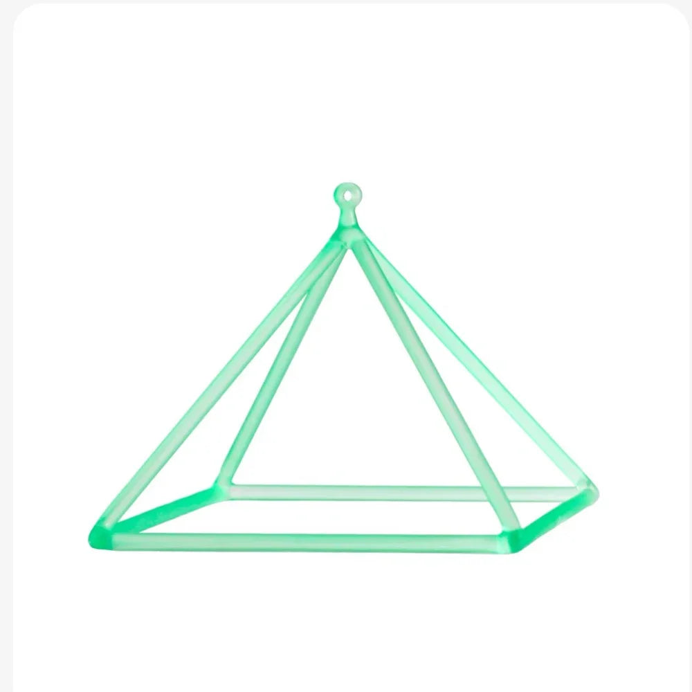 STAR LINKUP 8 Inch Color Clear Quartz Crystal Singing Pyramid for Meditation and Sound Healing with Free Mallet