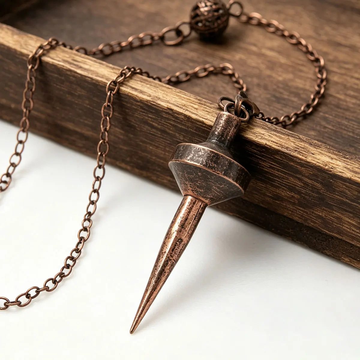 Retro Copper Metal Pendulum for Divination Dowsing Reiki Cone Pointed Pendulums Healing Wicca Spiritual Tool  Witch Pendulo X406