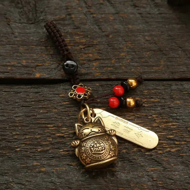 YILUO CD Vintage Lucky Cat Car Keychain Five Emperors Money Calabash Feng Shui Coins Red String Key Ring