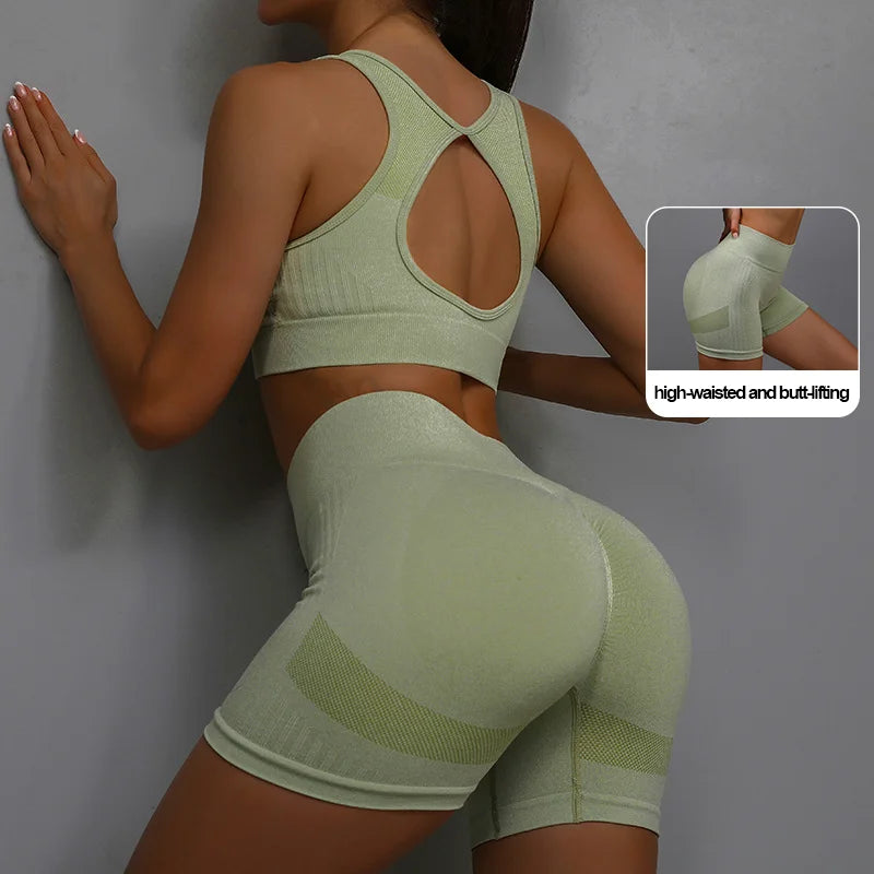 Women's Sports Fitness Yoga Suit Set Breathable Elastic Shorts Peach Bottom Smiling Face Design Beautiful Back Bra Yoga Pant
