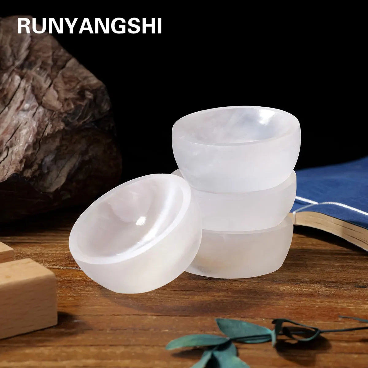 1pc Natural Stone Sculpture White Selenite Bowl Shape Crafts Witchcraft Crystal Carving Energy Gem Summer home kitchen decor