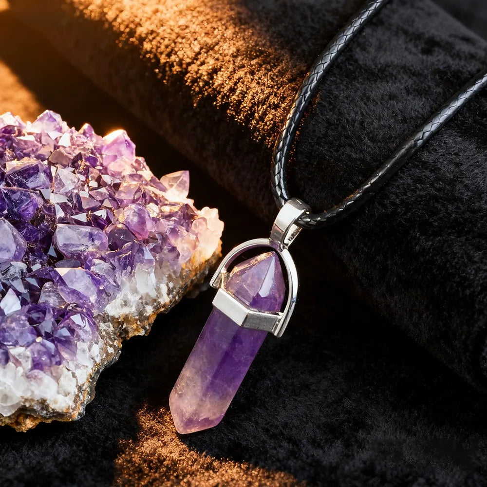 2pcs Amethyst Set: Amethyst Clusters + Necklace Exquisite Cave Clusters Suitable for Living Room/Bedroom Decoration