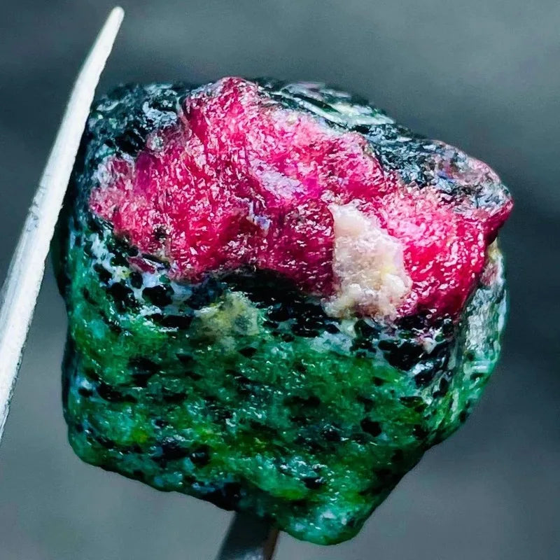 Natural, high-quality Ruby in Zoisite stone - irregularly shaped red and green rough stones, unpolished and rough