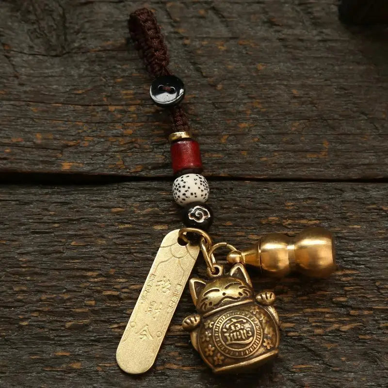 YILUO CD Vintage Lucky Cat Car Keychain Five Emperors Money Calabash Feng Shui Coins Red String Key Ring
