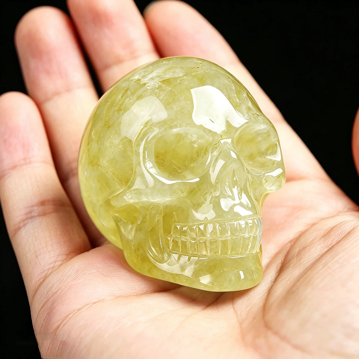 2 Inch Natural Crystal Skull Figurine Hand Carved Gemstone Amethyst Skull Statue Home Desk Decor Ornament Halloween Gift