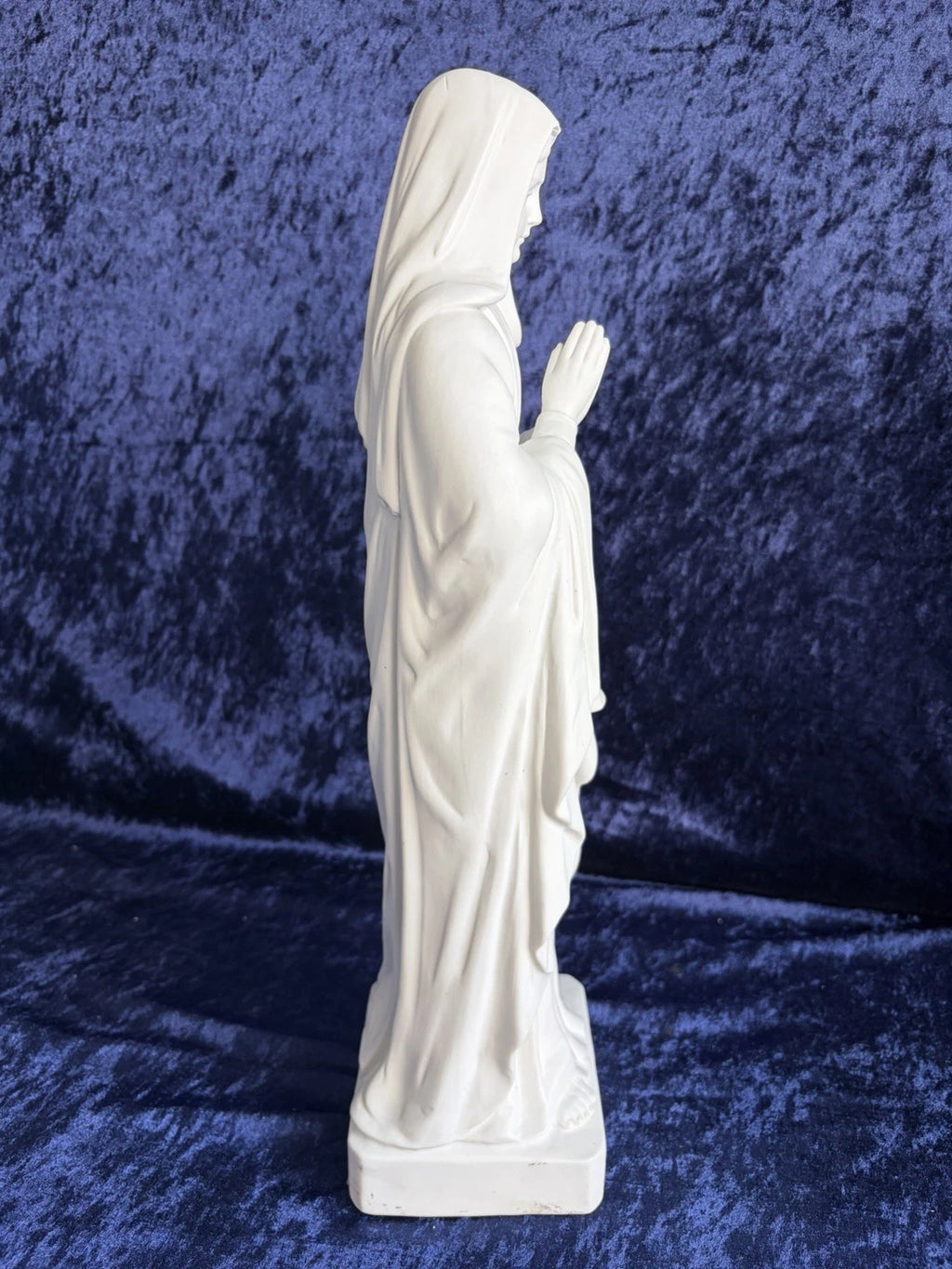 Altarfigur Heilige Maria – Weißes Biskuitporzell<wbr/>an (43 cm)