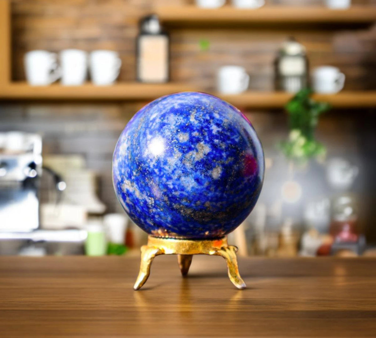 Blaue Lapislazuli Kristallkugel 5CM Metaphysischer Kraftstein zur Aura Reinigung