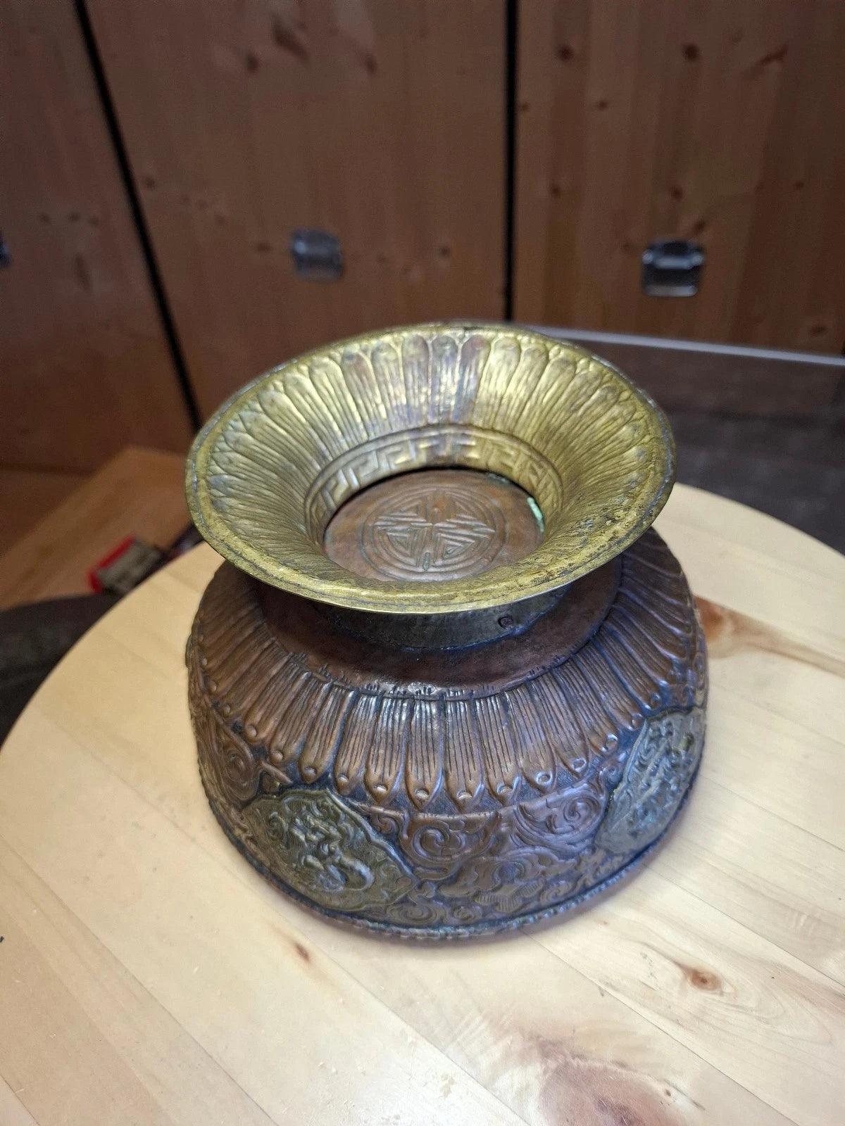 Asiatisch/tibe<wbr/>tanischen Weihrauchgefäß (Durchmesser unten:14cm,mit<wbr/>te:18cm )