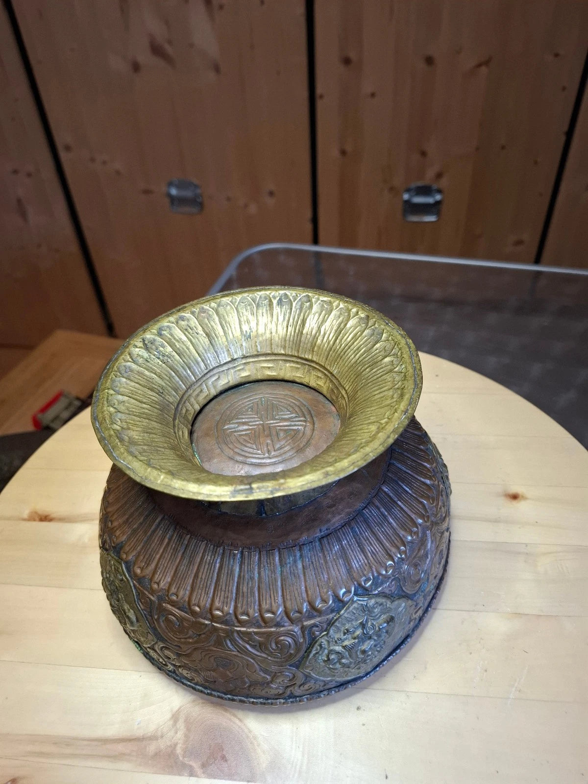 Asiatisch/tibe<wbr/>tanischen Weihrauchgefäß (Durchmesser unten:14cm,mit<wbr/>te:18cm )