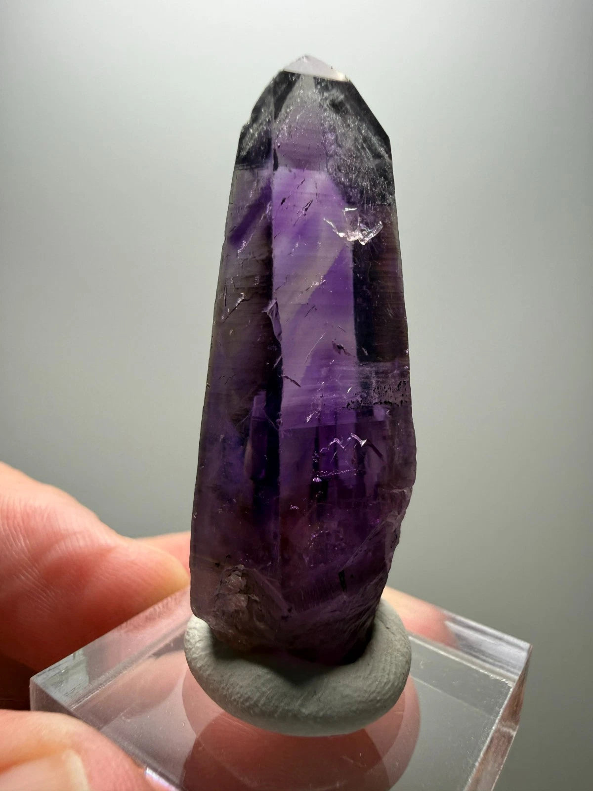 BEAUTIFUL Guerrero, Mexico Amethyst Point- WOW... THAT COLOR!!! Only $59!!!