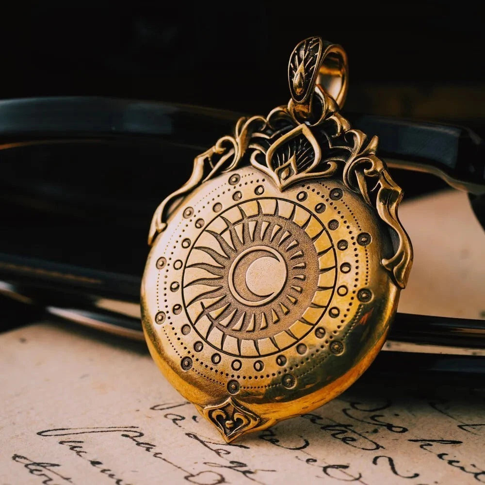 Tarot Vision Anhänger, Vintage Astrologie Schmuck, Messing Runder Anhänger