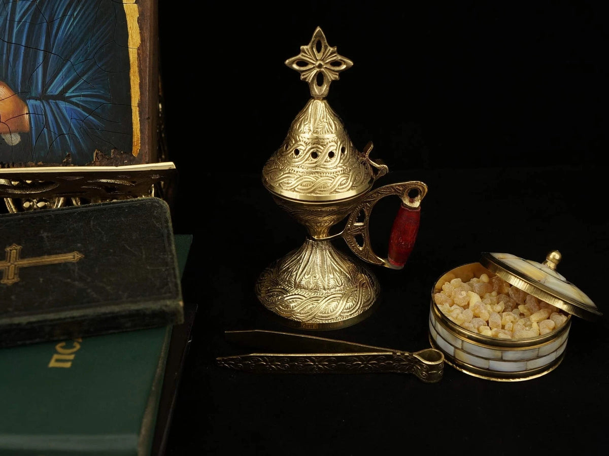 Graviertes orthodoxes Räuchergefäß mit Holzgriff - Katholisches Räuchergefäß ...