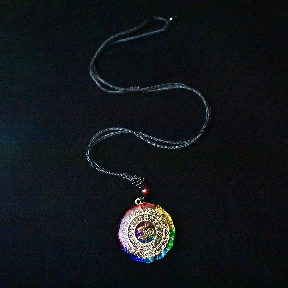 Natural Crystal Orgonite Pendant 7 Chakra Healing Talisman Women Men Necklace