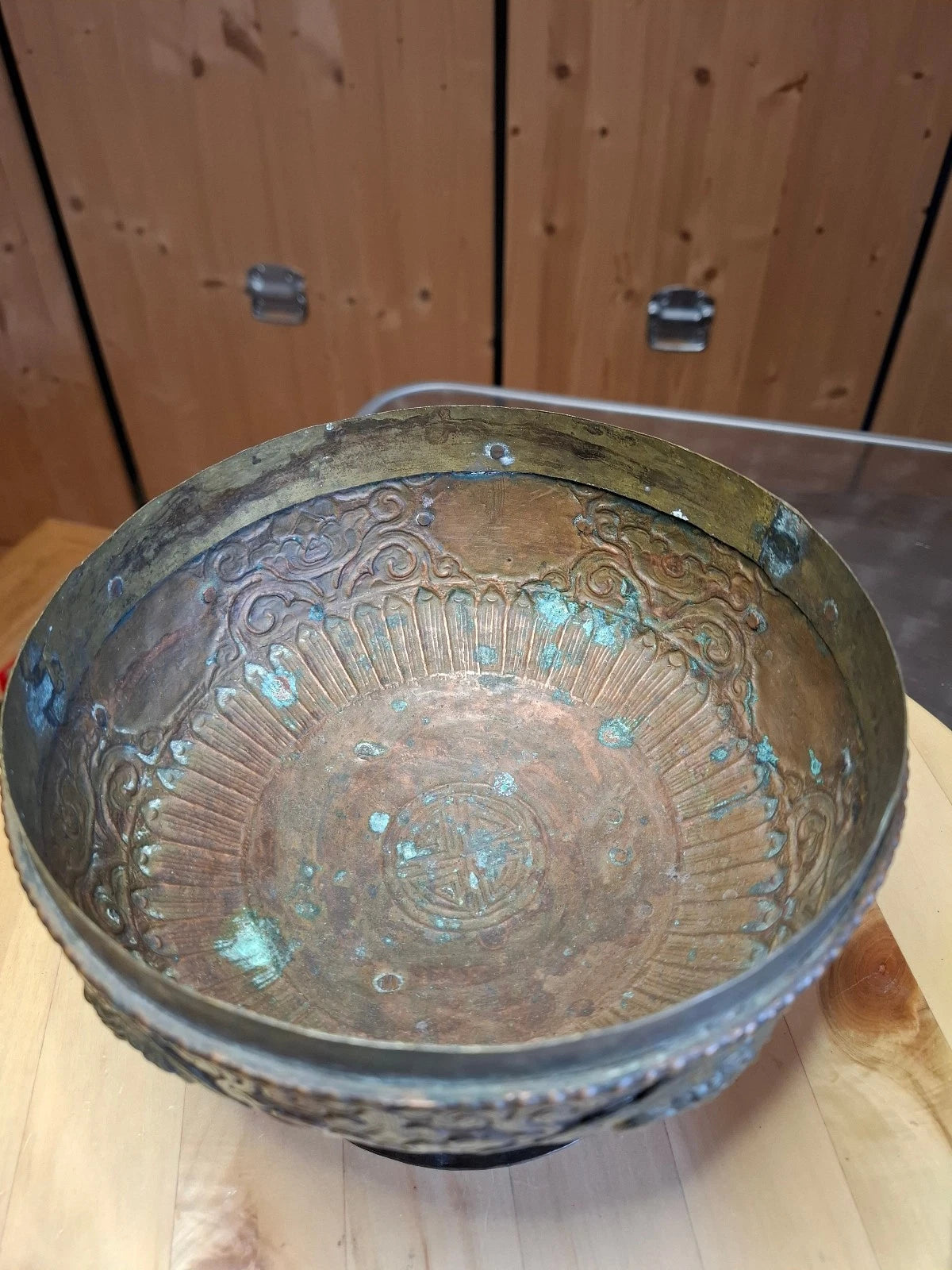 Asiatisch/tibe<wbr/>tanischen Weihrauchgefäß (Durchmesser unten:14cm,mit<wbr/>te:18cm )