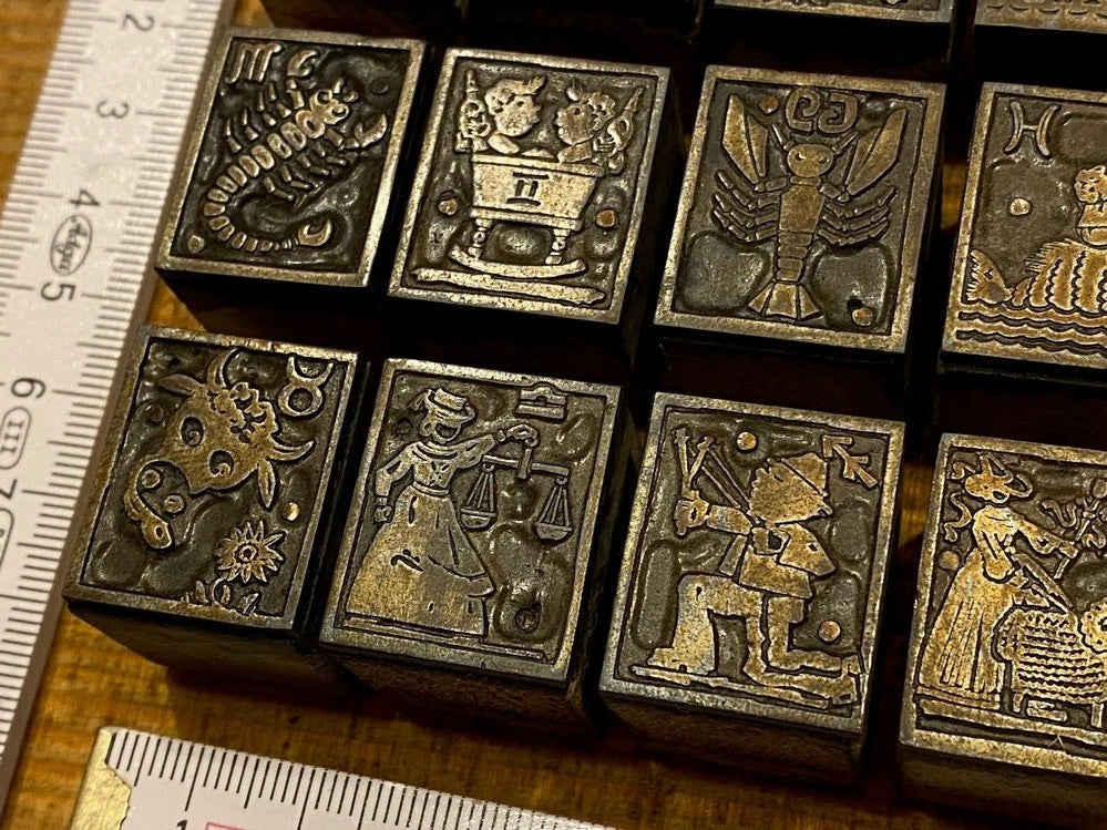 12 x Sternzeichen Druckstock Astrologie astrologische Zeichen Klischee Drucker