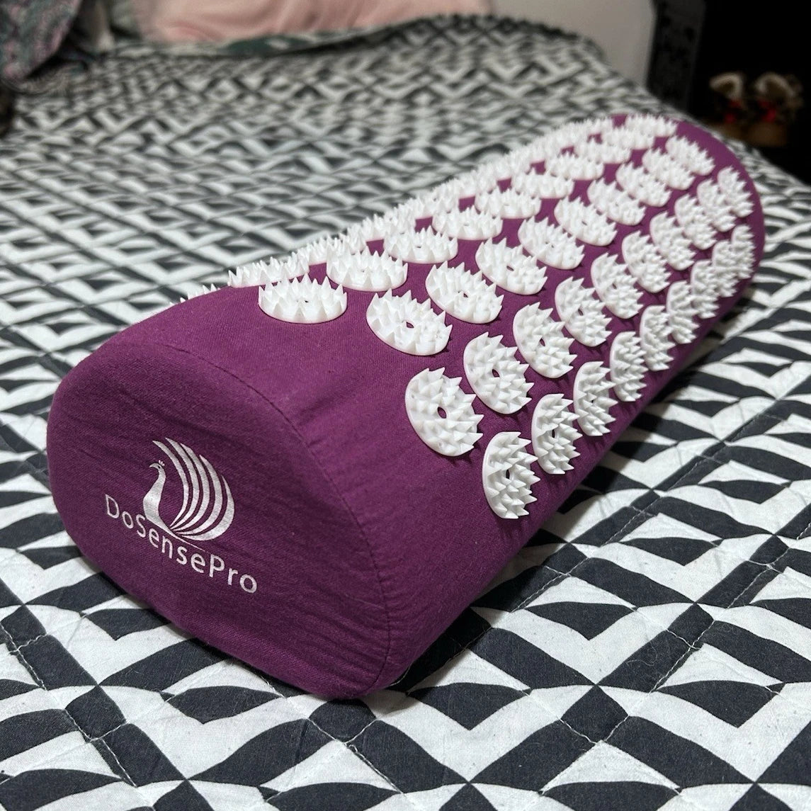 DosensePro Acupressure Yoga Bolster Pillow Prop, Purple/White