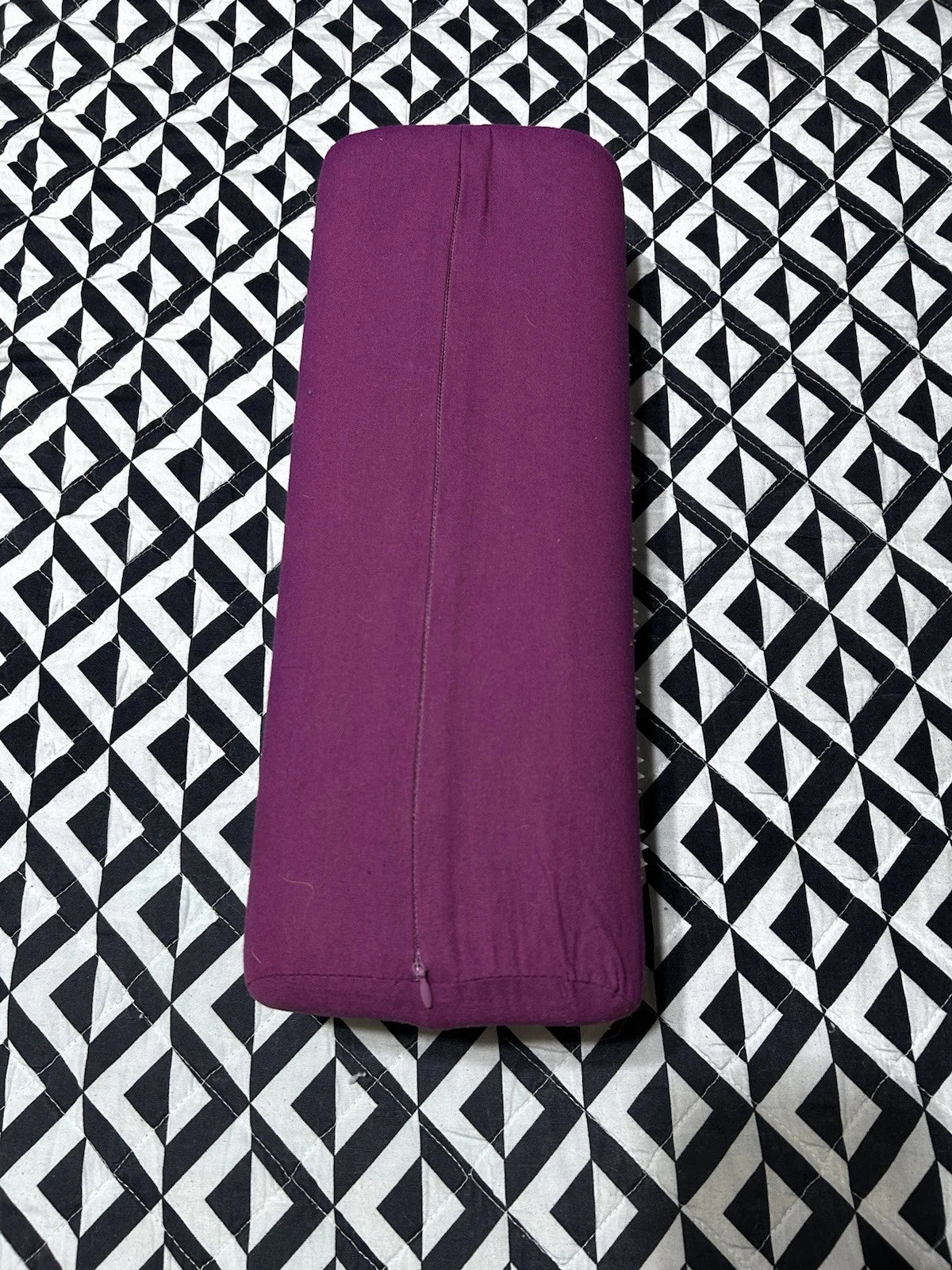 DosensePro Acupressure Yoga Bolster Pillow Prop, Purple/White