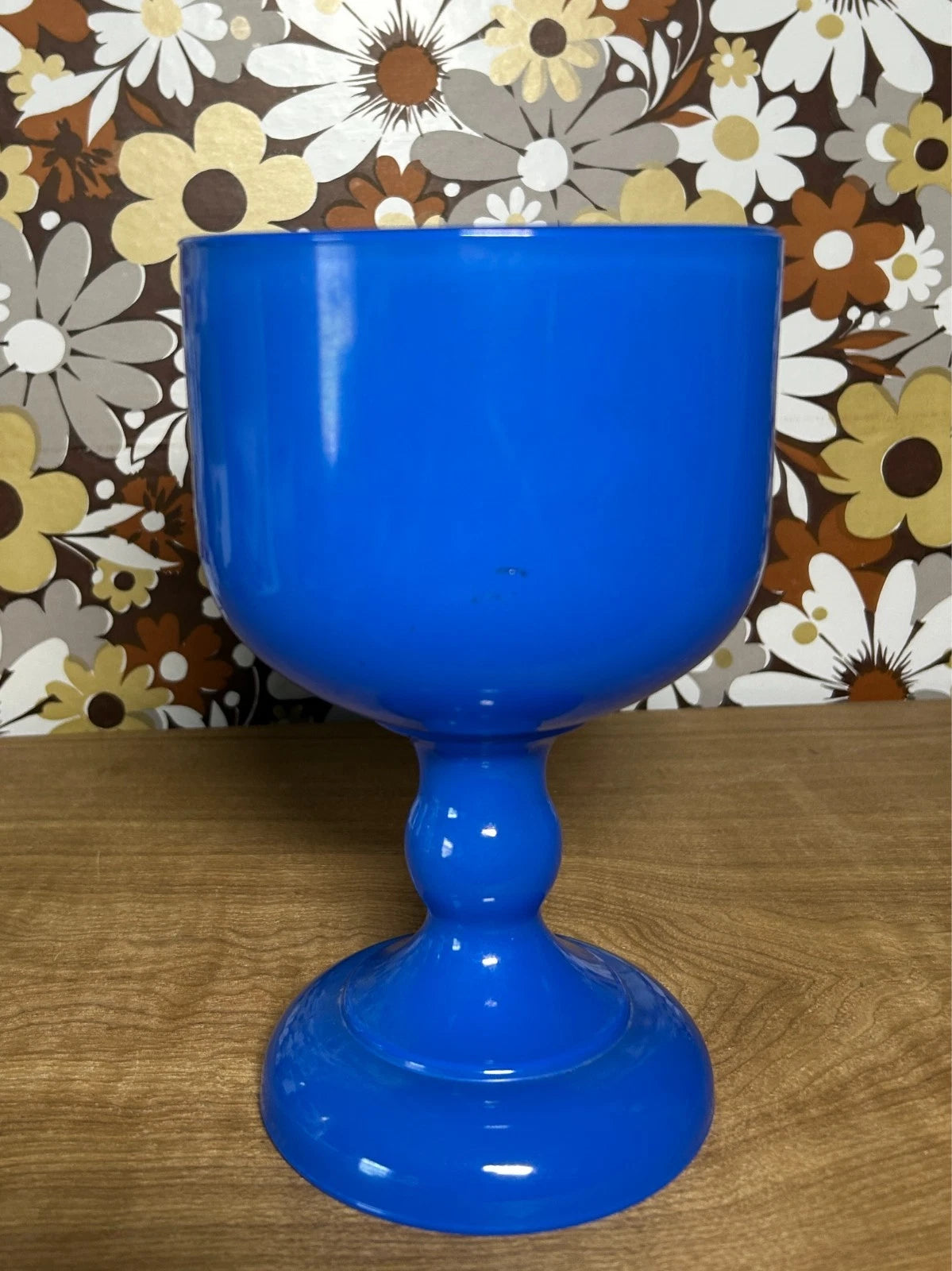 Vintage 70s Tiara Glass Collectible Challis Retro Blue Aquarius Zodiac Astrology