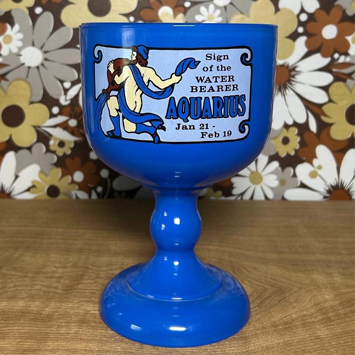 Vintage 70s Tiara Glass Collectible Challis Retro Blue Aquarius Zodiac Astrology
