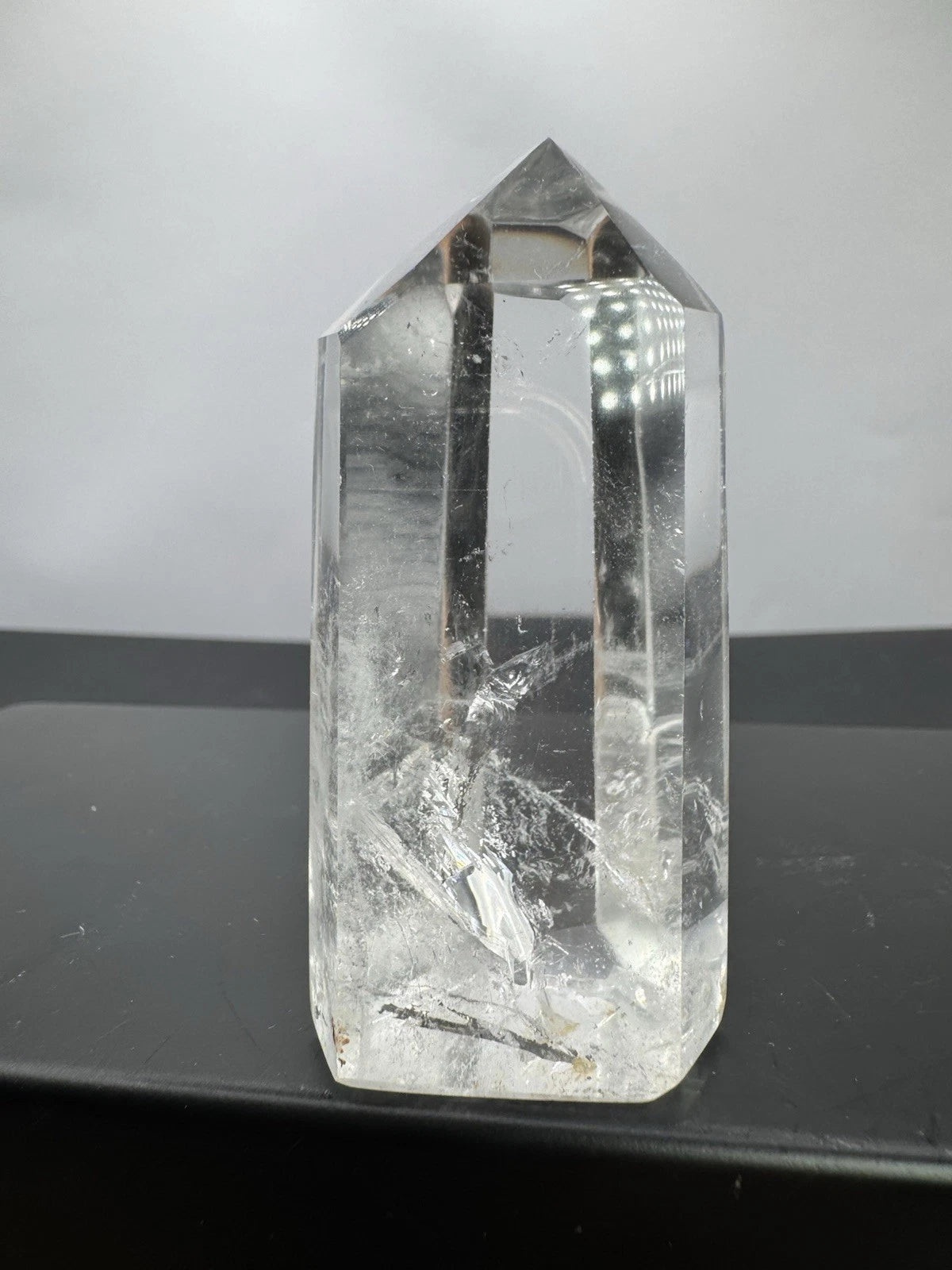 Bergkristall TOP REIN Stufe Spitze 99 Gramm 6,7 cm Steht Natur Madagaskar