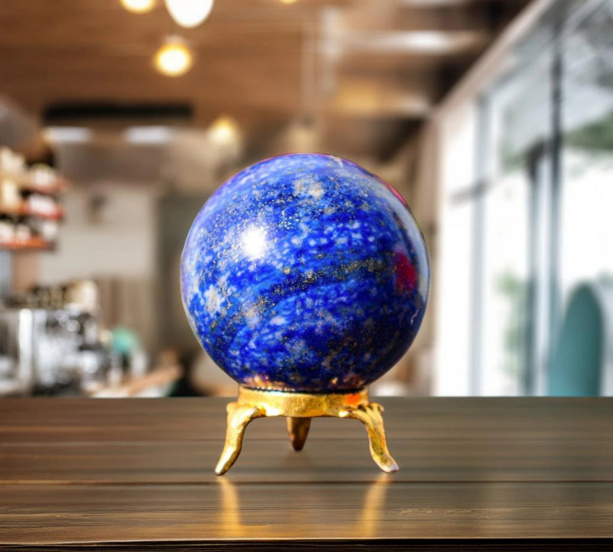 Blaue Lapislazuli Kristallkugel 5CM Metaphysischer Kraftstein zur Aura Reinigung