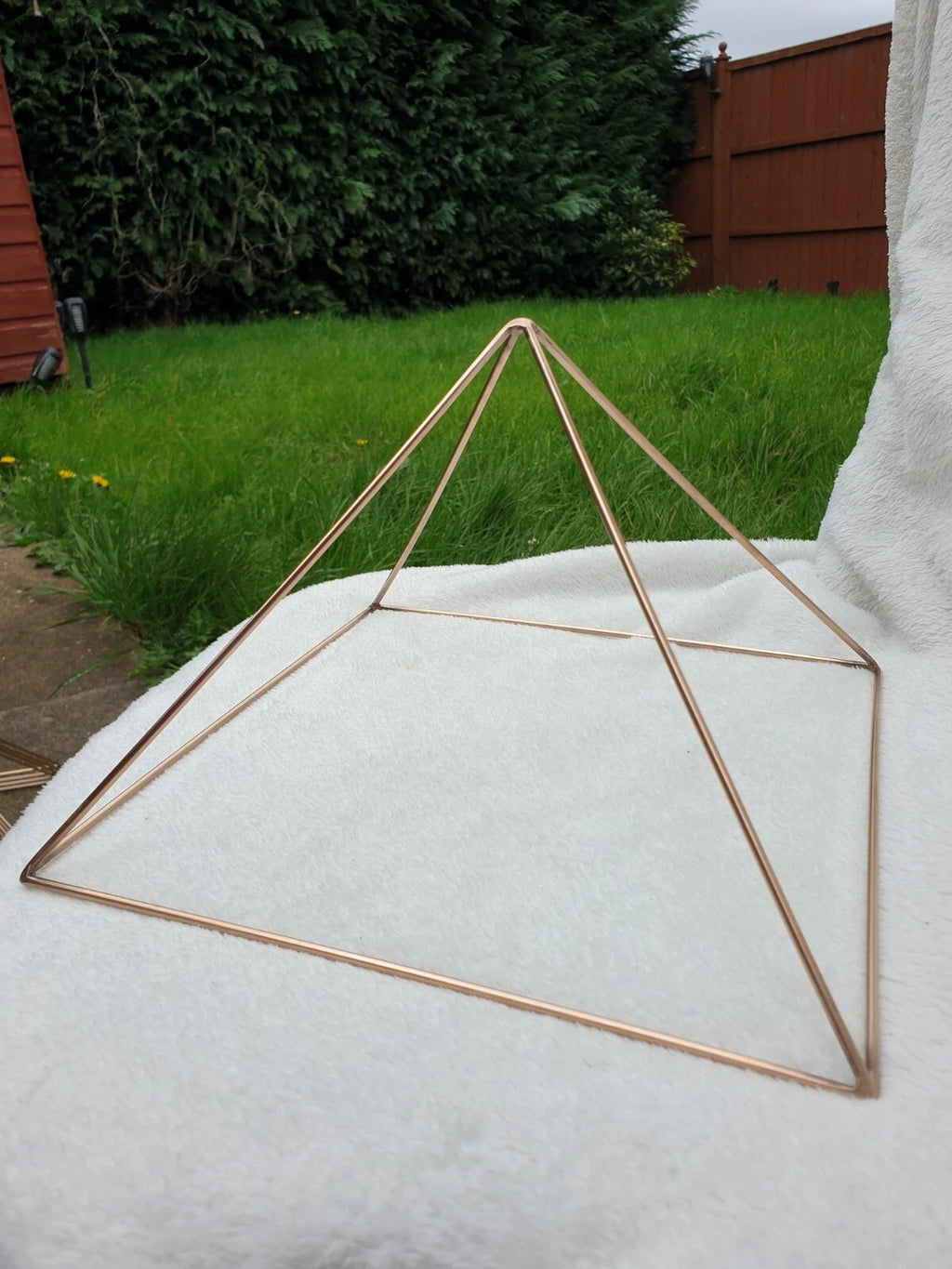 Kupfer Pyramide für Meditation, Reinigung &amp; Aufladung Kristalle - Geschenk - Gizeh Khufu